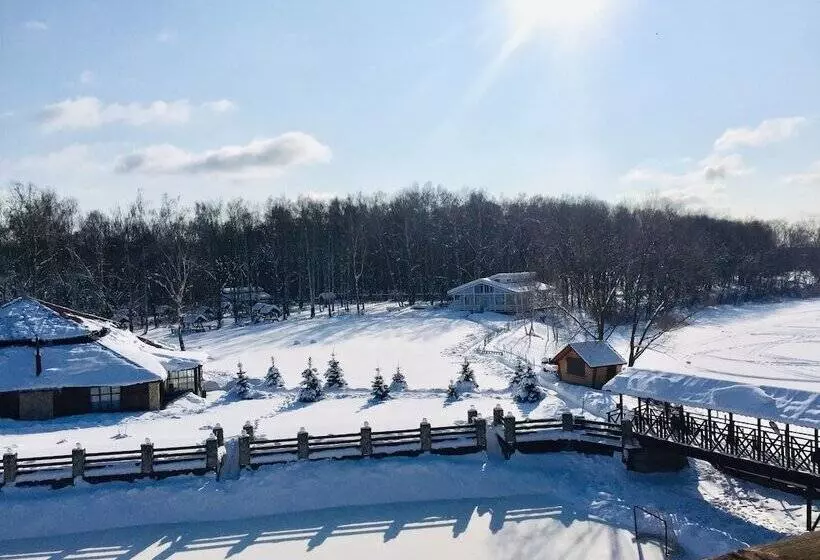 Hotelli Country Club Medvezhy Ozera