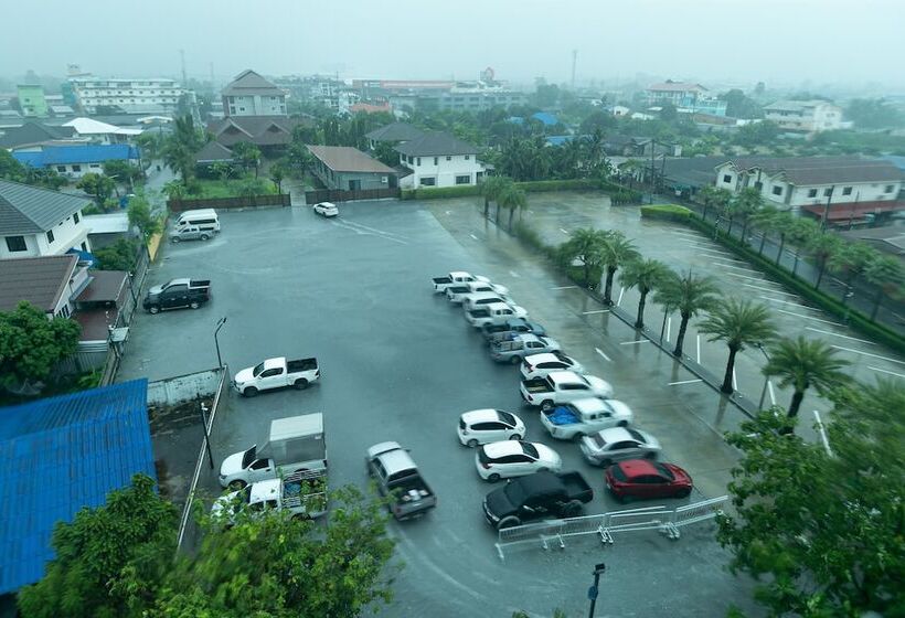 هتل Farthai Residence