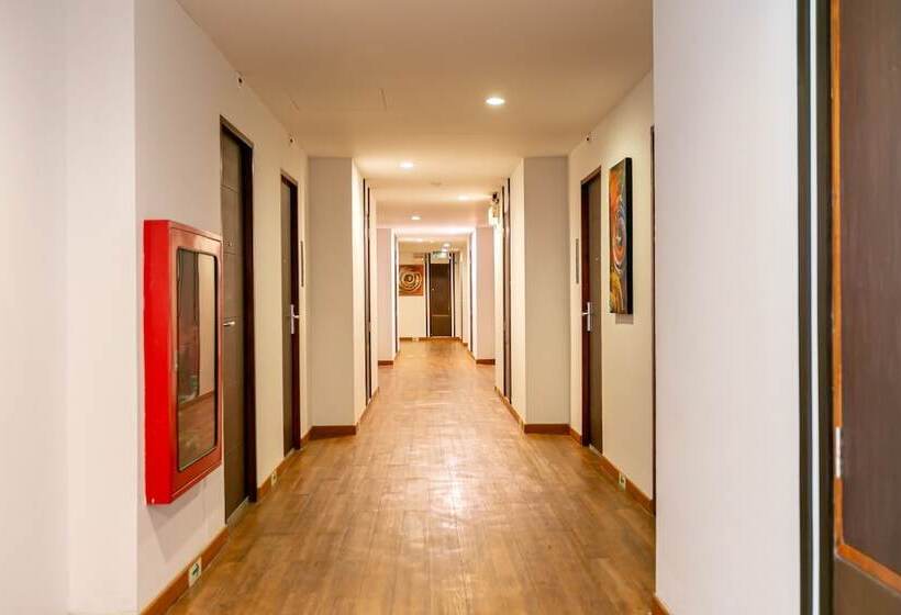 هتل Farthai Residence