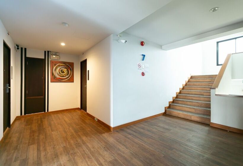 هتل Farthai Residence