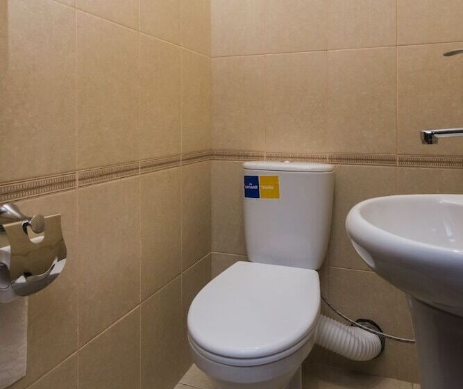 فندق Golden Sunrise