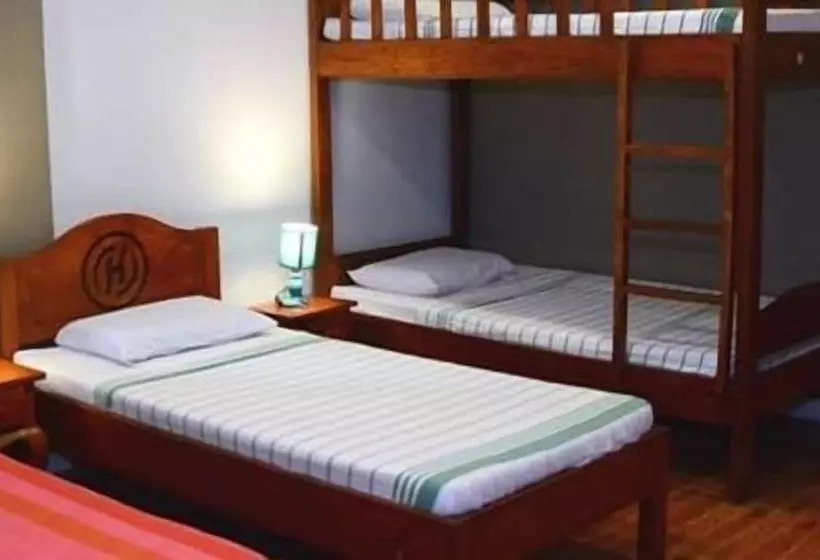 هتل Henady Inn Annex
