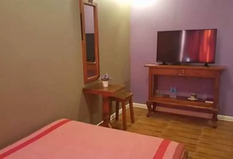 هتل Henady Inn Annex