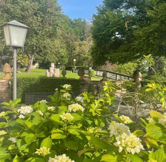 هتل Dimora Storica La Corte Delle 4 Stagioni