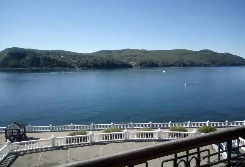 ホテル Legenda Baikala