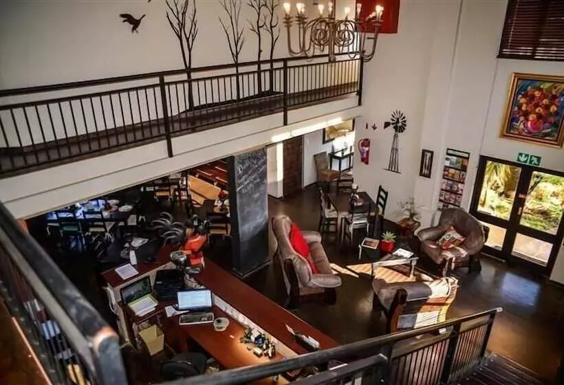 هتل Monte Christo Country Lodge