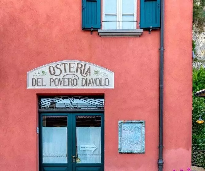 Hotelli La Locanda Del Povero Diavolo