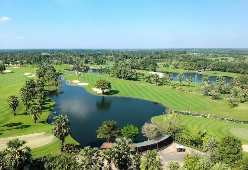 Hotelli Suwan Golf & Country Club
