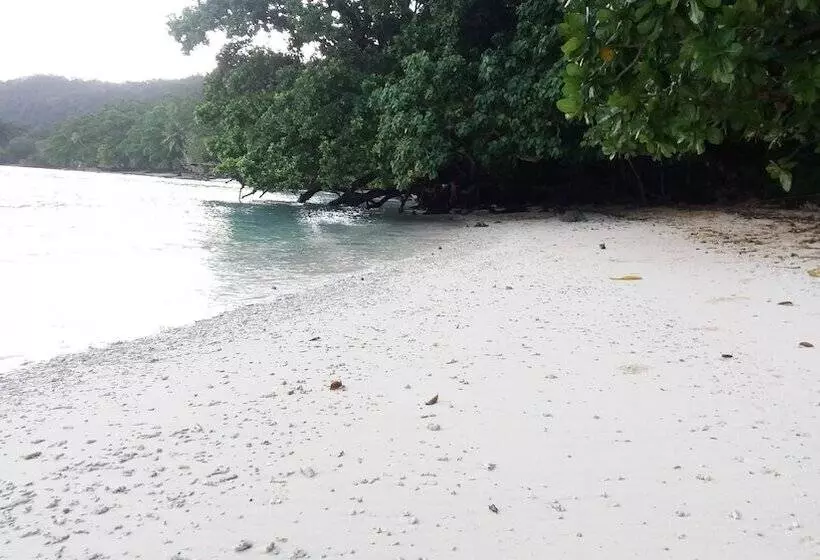 هتل Tanna Eco Venture Bungalow