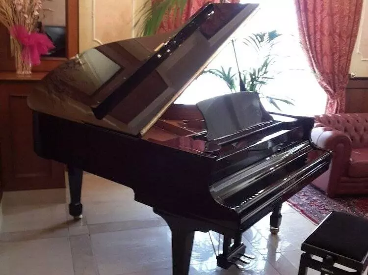 ホテル Villa Santa Maria