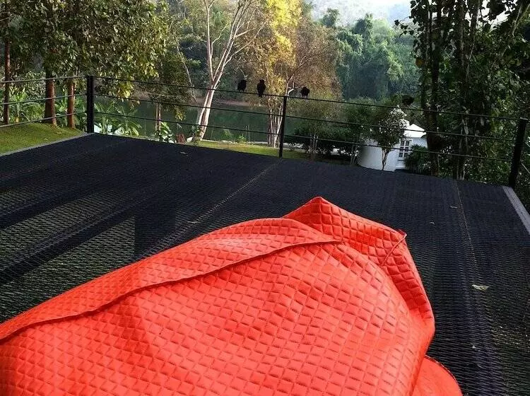 Vorona Resort