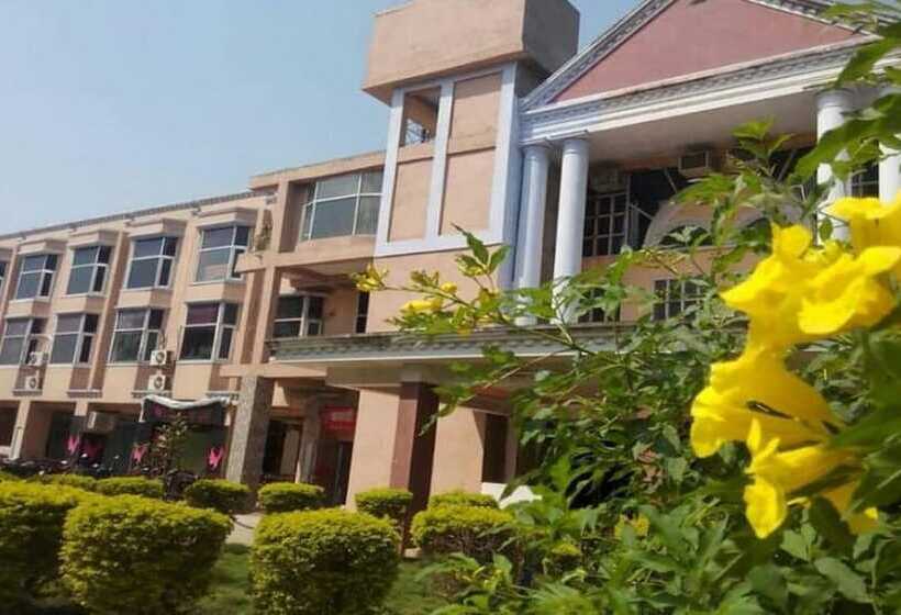 Hotel Rewa Rajvillas