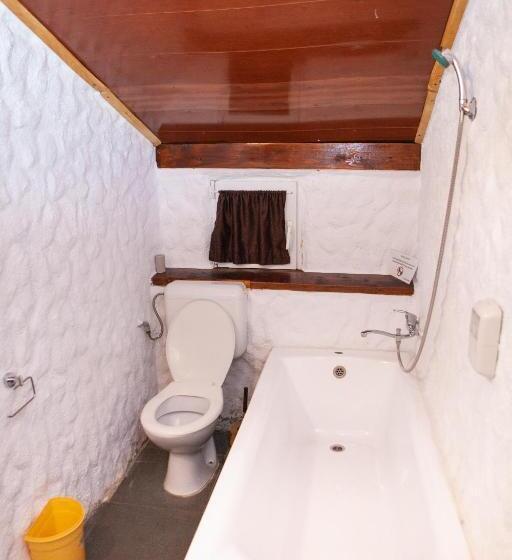 بنسيون Casa Lazaroiu