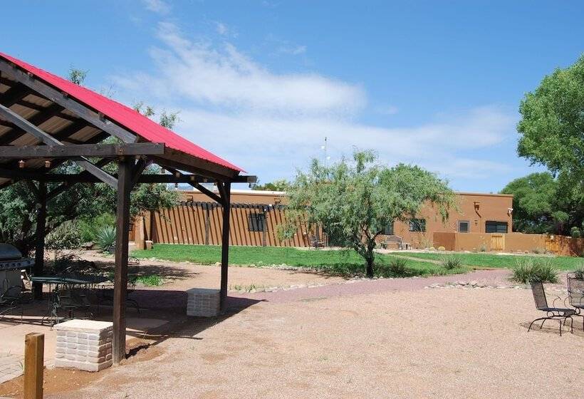 Casa De San Pedro Bed & Breakfast