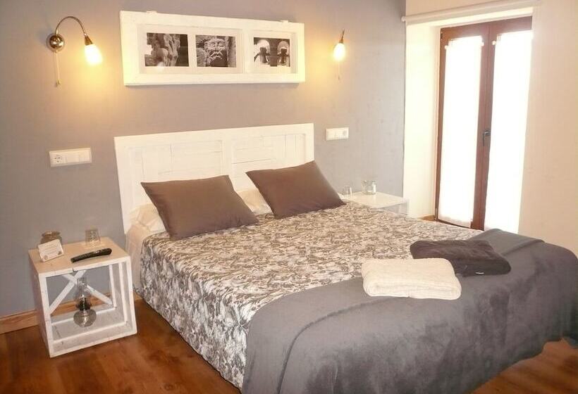 Отель Rural La Nogala