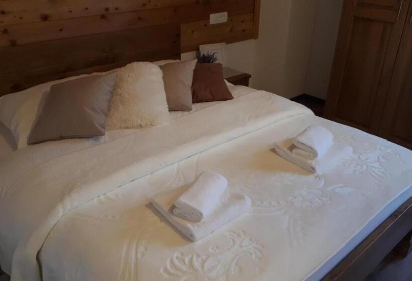 膳宿费 House Flora