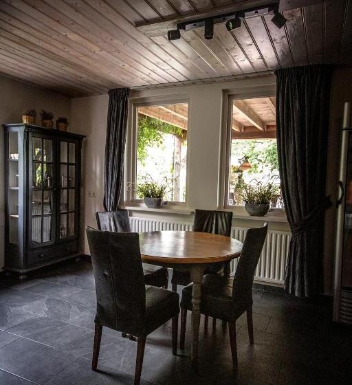 ベッドアンドブレックファースト Gasthoeve De Drie Eiken