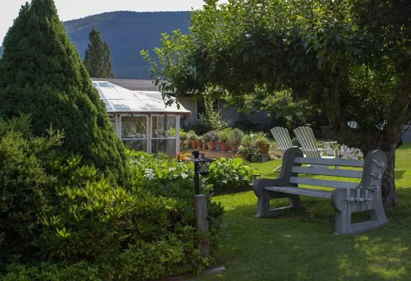 Genelle House B&b Guest House