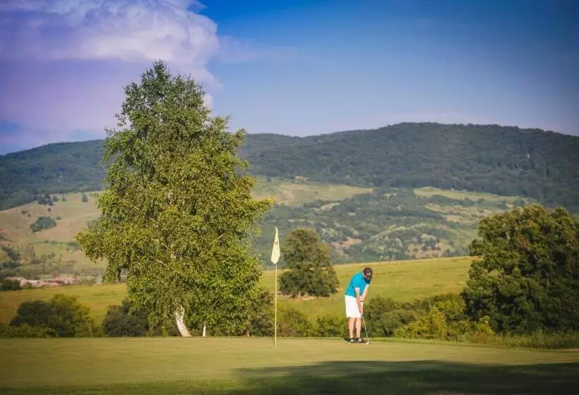 Golf Hotel Pianu