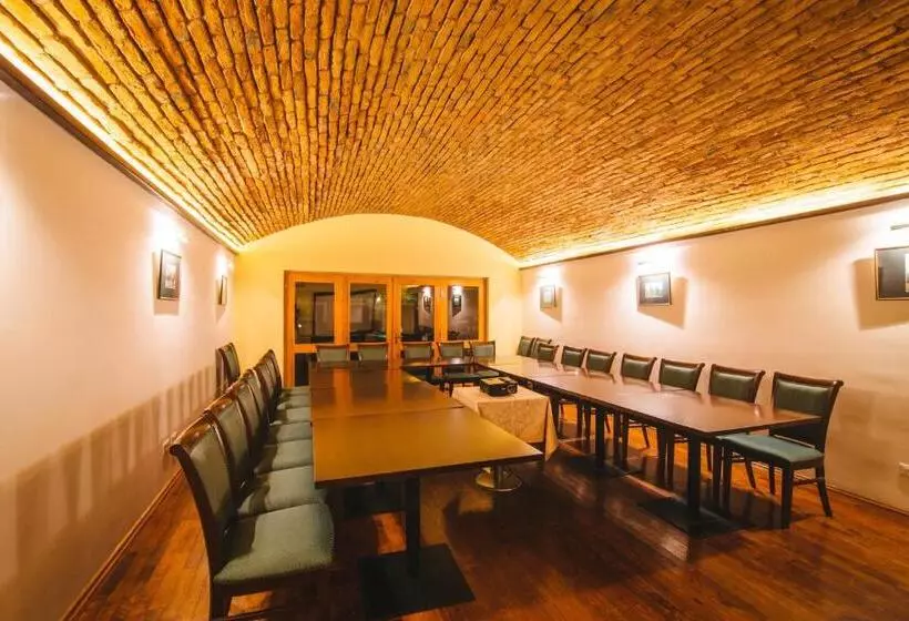 Golf Hotel Pianu