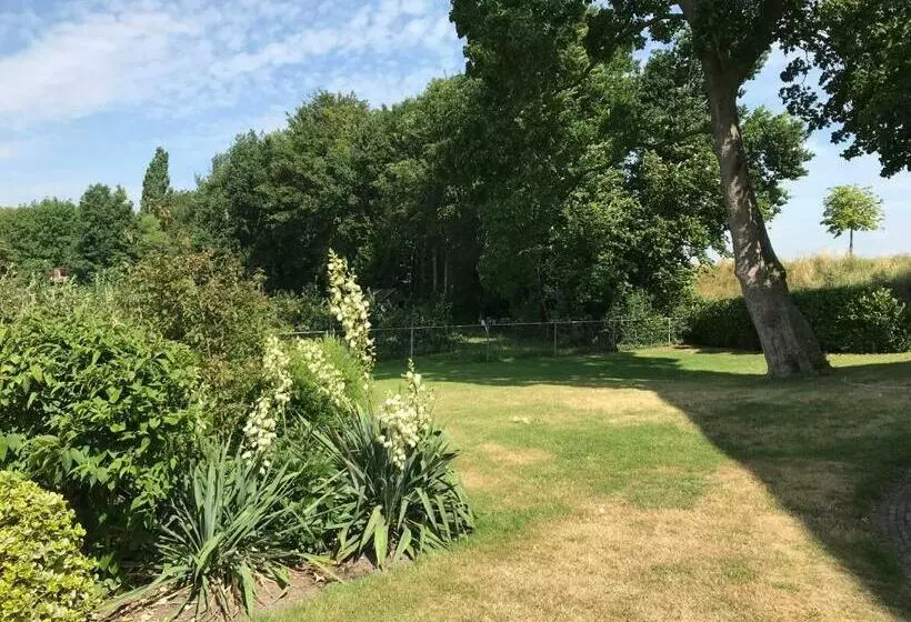 Hotelli De Gouden Molen