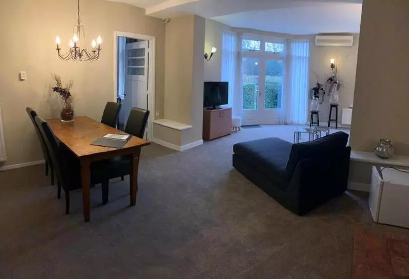 Hotelli De Gouden Molen