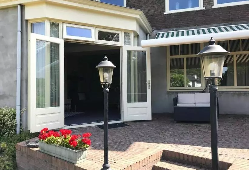 Hotelli De Gouden Molen