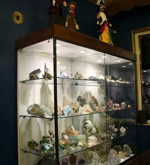 ホテル Hôtel Restaurant Le Chanel