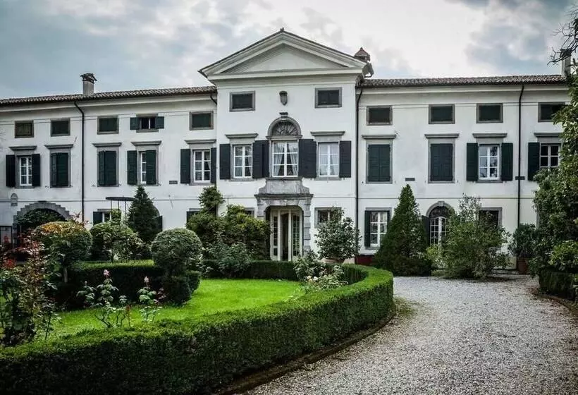 ホテル Villa Di Tissano
