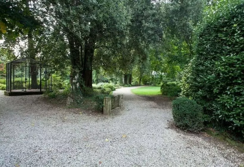 ホテル Villa Di Tissano