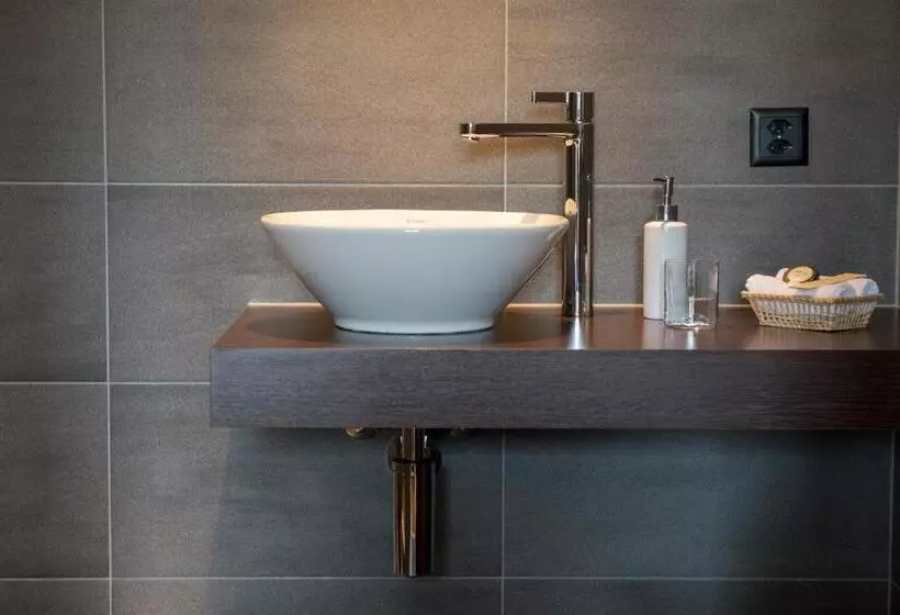 Majatalo Auberge De La Croix Blanche