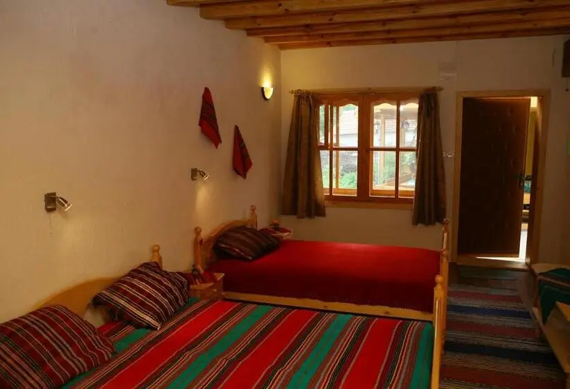Majatalo Pelican Birding Guest House