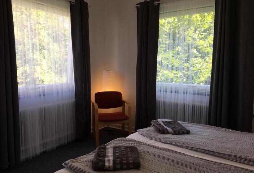 Vitaby Järnvägshotell