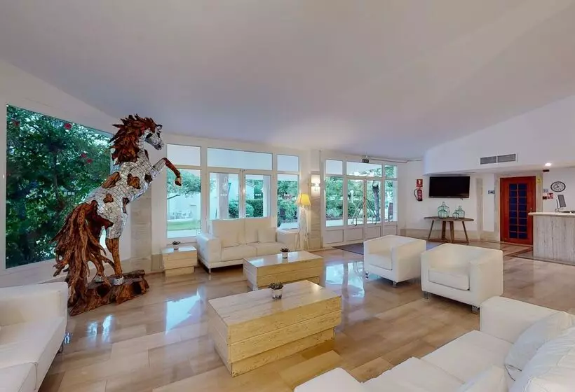 Marinda Garden Aparthotel