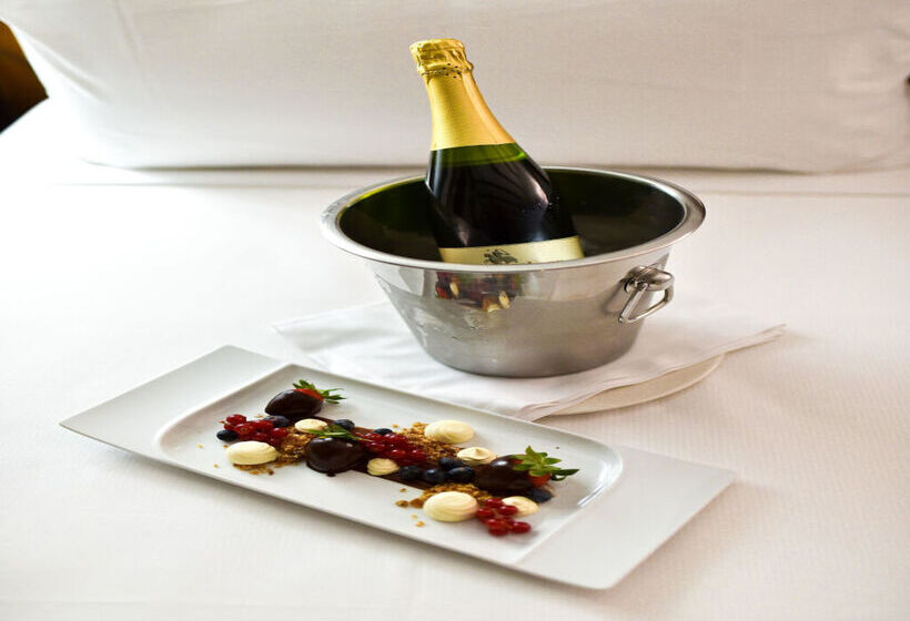 Отель ALEGRIA Bodega Real