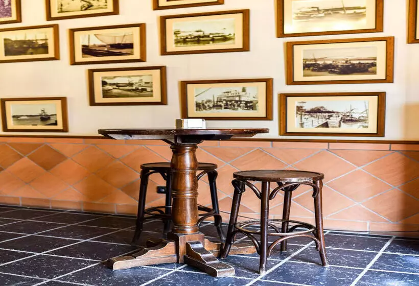 Hotel ALEGRIA Bodega Real