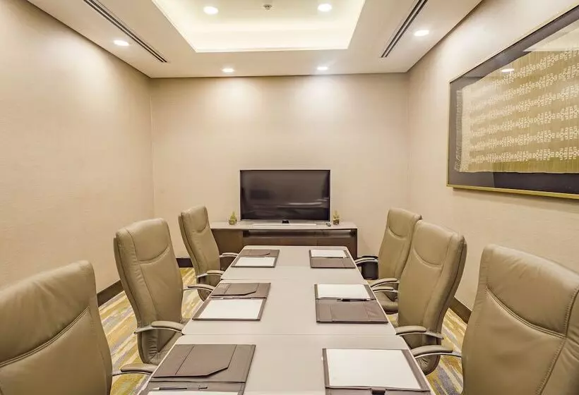 호텔 Ascott Makati