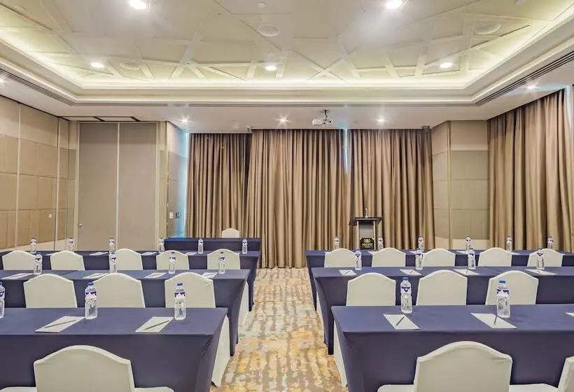 호텔 Ascott Makati