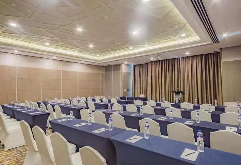 호텔 Ascott Makati