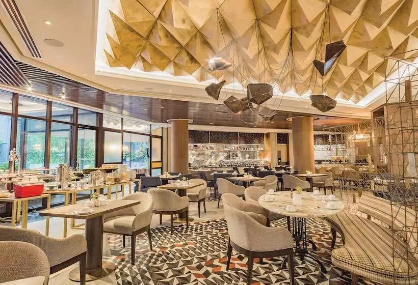 호텔 Ascott Makati