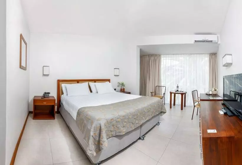 هتل Boutique Raíces