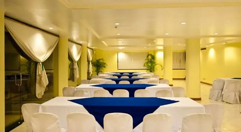 Hotel Fleuris Palawan