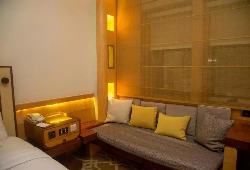 Отель Marco Polo