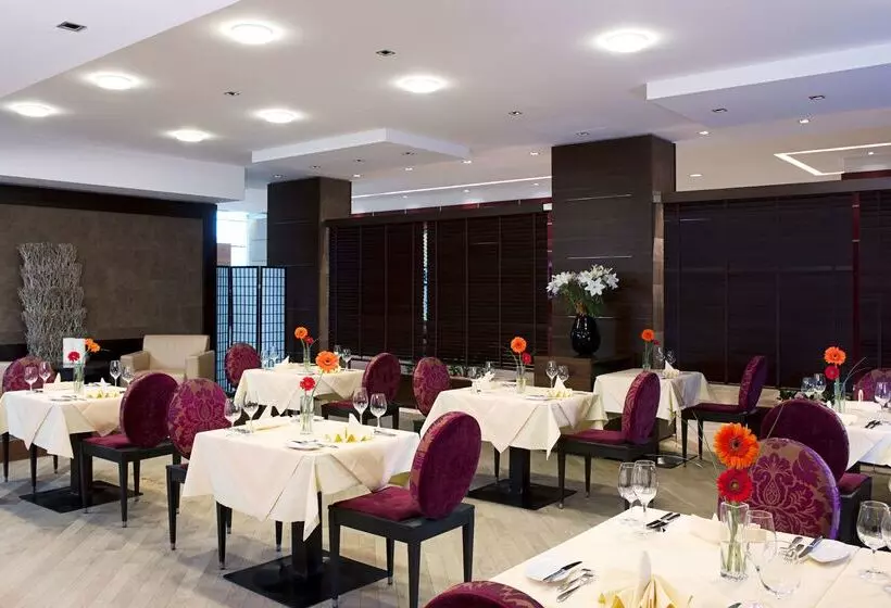 酒店 NH Vienna Airport Conference Center