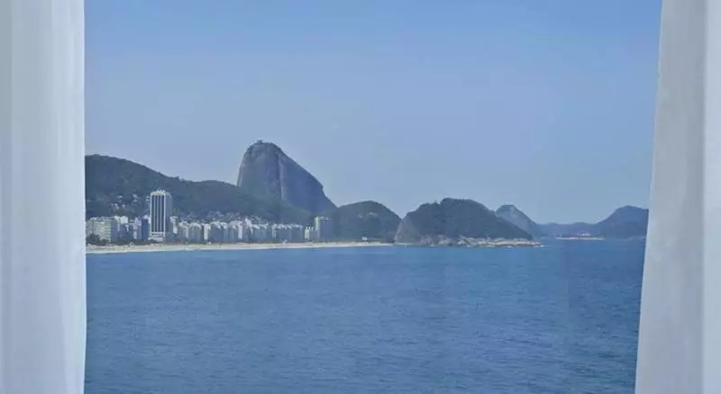 هتل Orla Copacabana