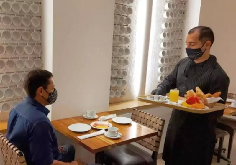 هتل Orla Copacabana