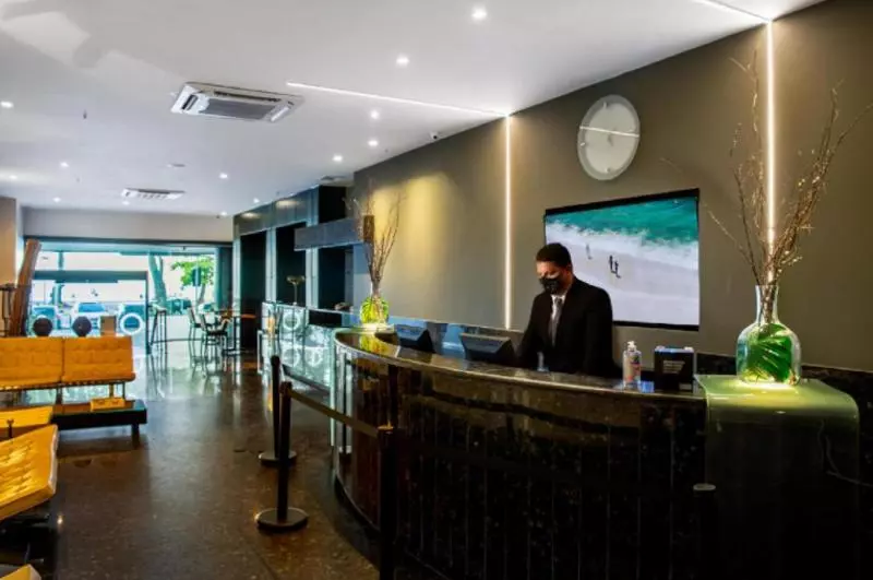 هتل Orla Copacabana