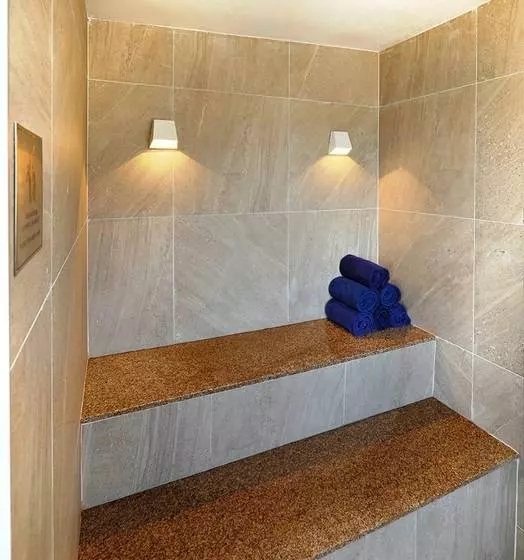 هتل Orla Copacabana