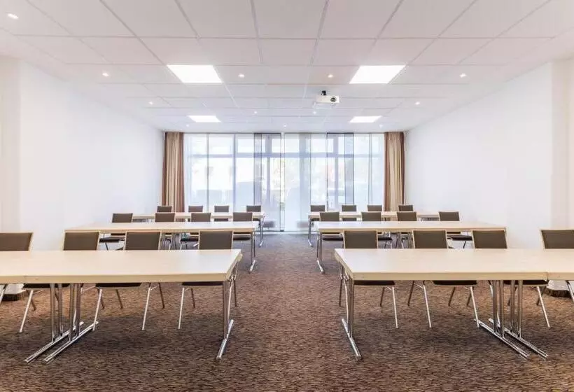 호텔 Park Inn By Radisson Gottingen