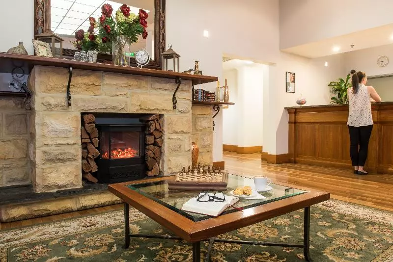 בית מלון כפרי The Chancellor On Currie